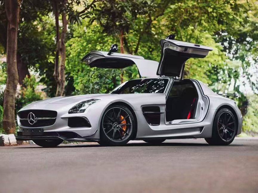 [preorder] Funny Model 1:64 MERCEDES BENZ SLS AMG BS (4 Colours)