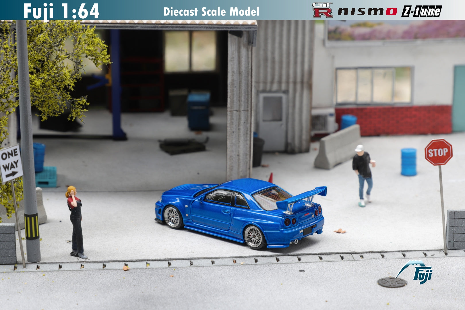 Fuji 1:64 Nissan Skyline GT-R R34 Nismo Z-Tune High-end version (3