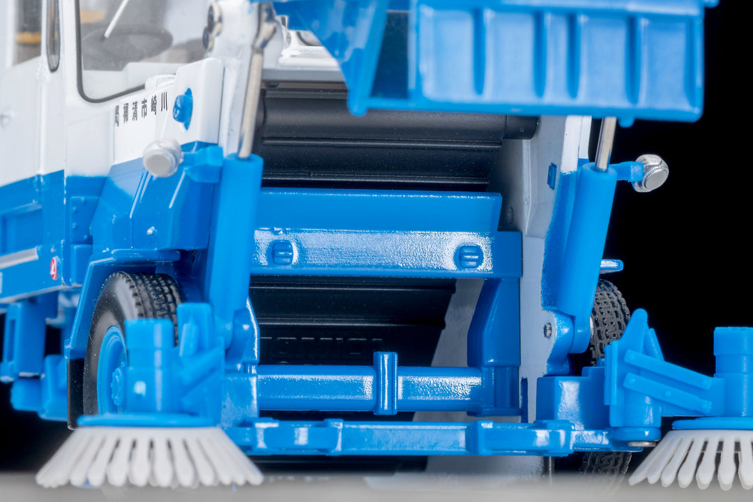 [Preorder] TLVN Tomica Limited Vintage Neo 1:64 Tokyu SW2Z2 Street Sweeper (Kawasaki City) LV-N370b