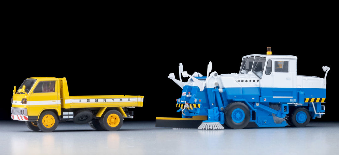 [Preorder] TLVN Tomica Limited Vintage Neo 1:64 Tokyu SW2Z2 Street Sweeper (Kawasaki City) LV-N370b