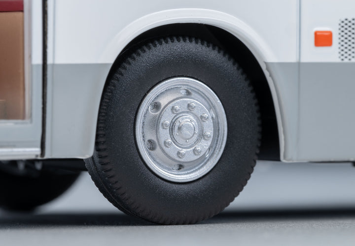 [Preorder] TLVN Tomica Limited Vintage Neo 1:64 Mitsubishi Fuso Aero Bus (Hankyu Bus) LV-N300e