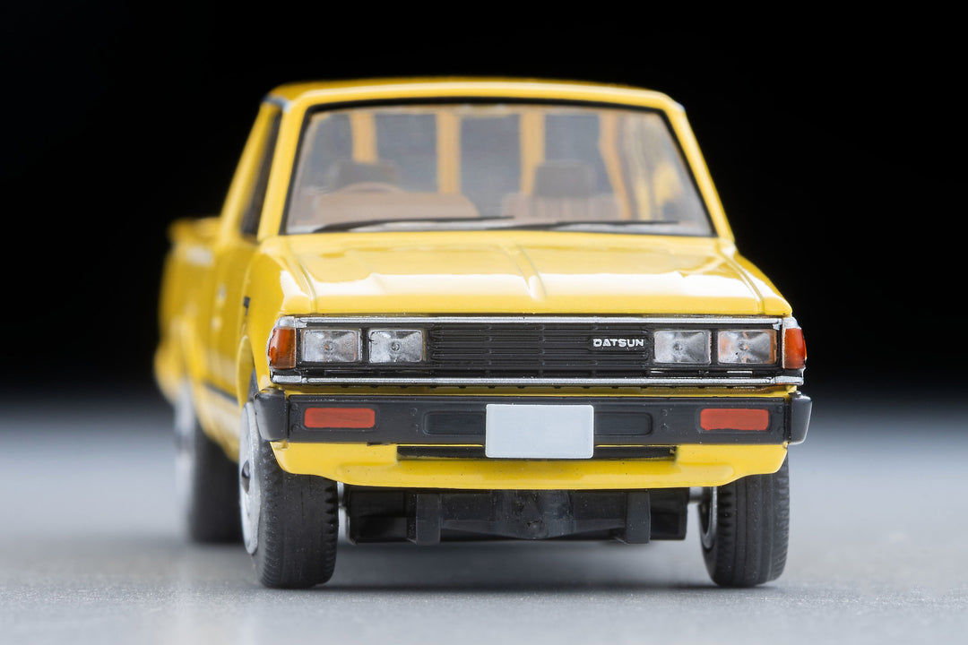 [Preorder] TLVN Tomica Limited Vintage Neo 1:64 1983 Datsun Truck King Cab GL (Yellow) LV-N373b