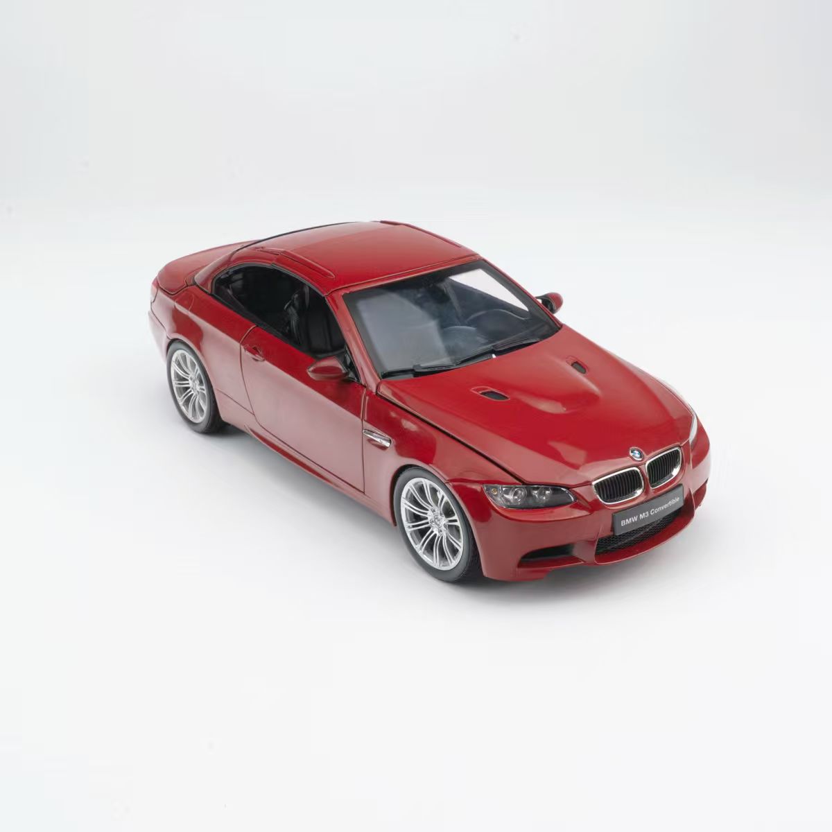 Kyosho 1:18 – Horizon Diecast