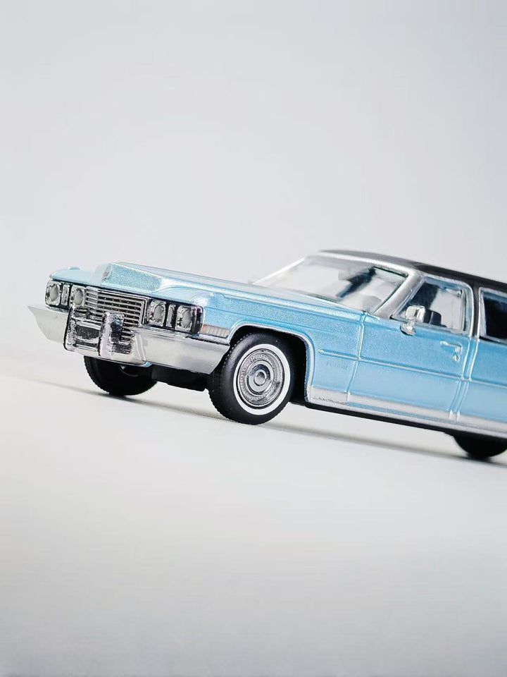 [Preorder] MK Miniatures 1:64 Cadillac Series 75 Fleetwood (3 Versions)
