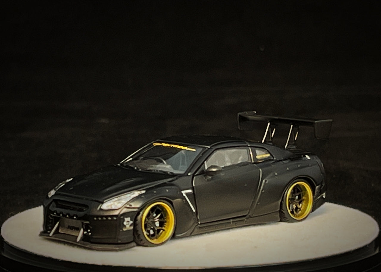 PGM 1:64 Nissan GT-R (R35) - Rocket Bunny Matte Black (2 Versions