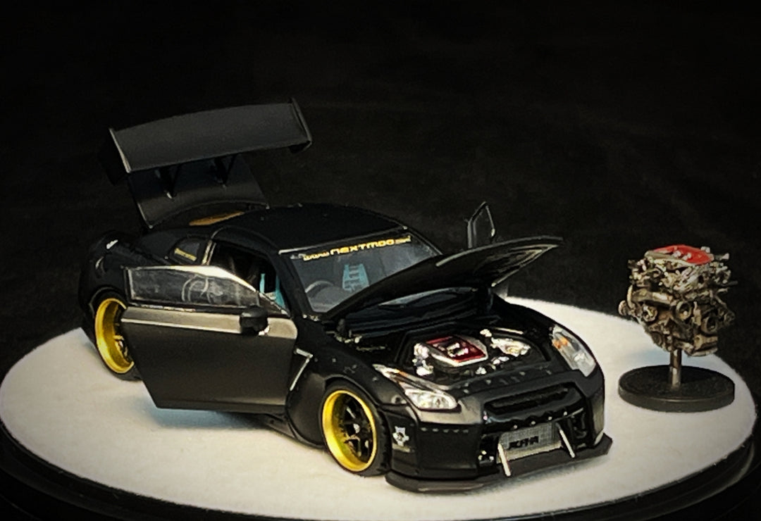 [Preorder] PGM 1:64 Nissan GT-R (R35) - Rocket Bunny Matte Black (2 Versions)