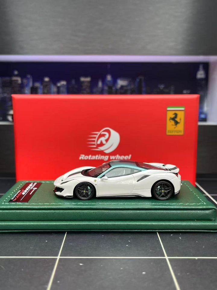 [Preorder] Rotating Wheel 1:64 Ferrari 488 Pista - White (Rain Effect)