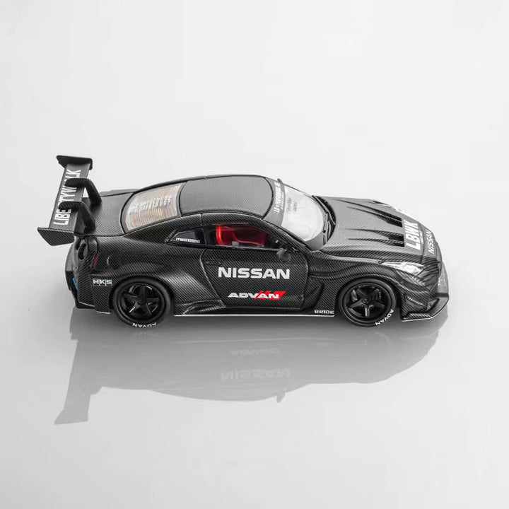 [Preorder] HappyCar 1:64 JDM LBWK GT-R35 Modified Version (2 Versions)