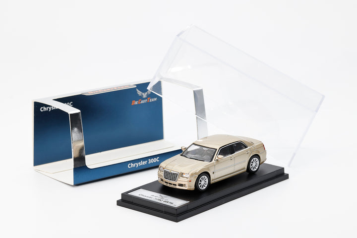 [Preorder] DCT 1:64 2005 Chrysler 300C SRT8--LHD LL-056-282