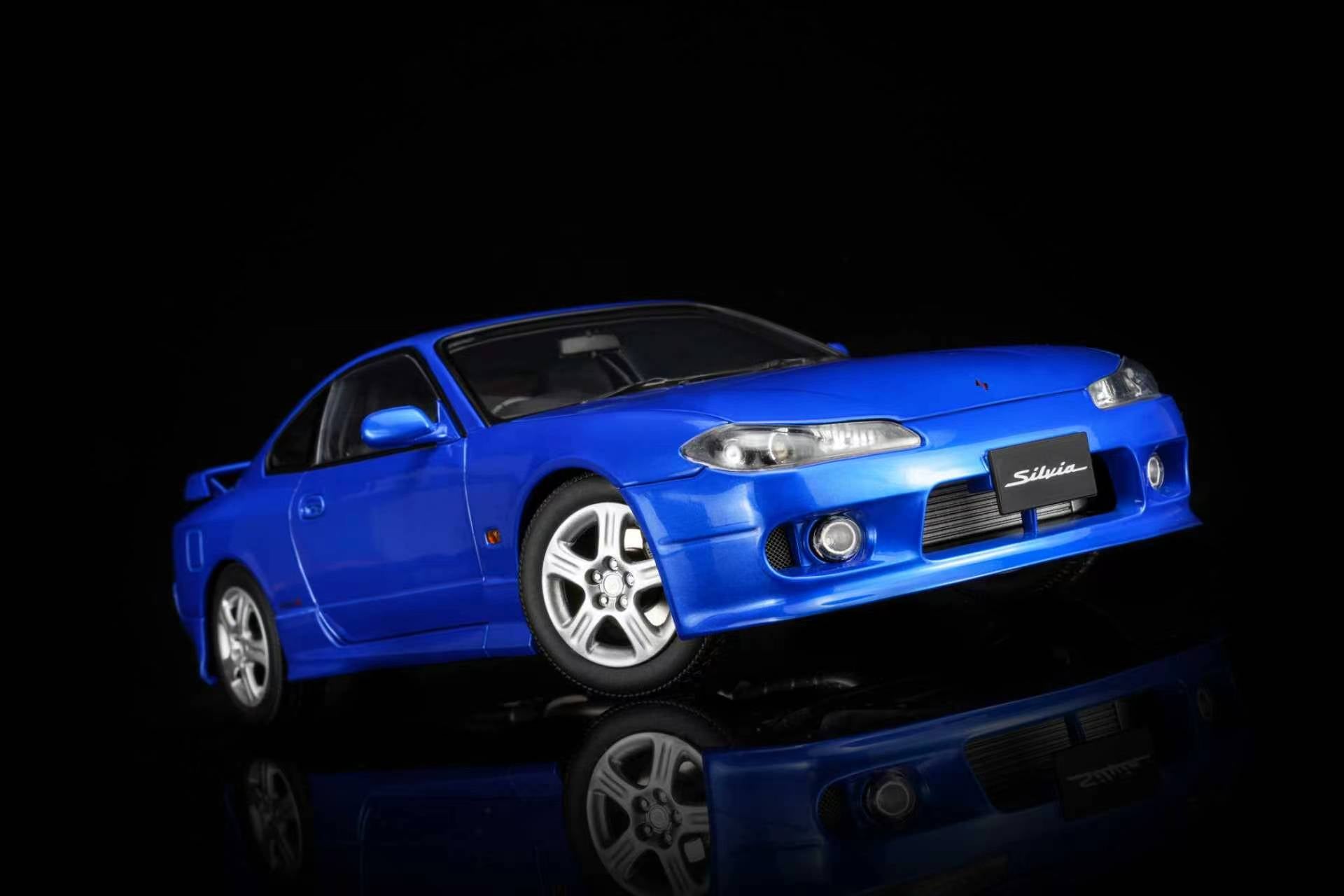 Preorder] MOTORHELIX 1:18 Nissan Silvia S15 Spec-R Aero 1999 (3