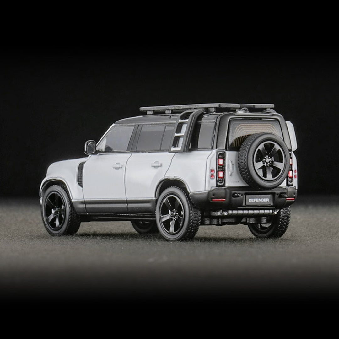 [Preorder] ENCHERY 1:64 Land Rover Defender 110 (2 Colours)