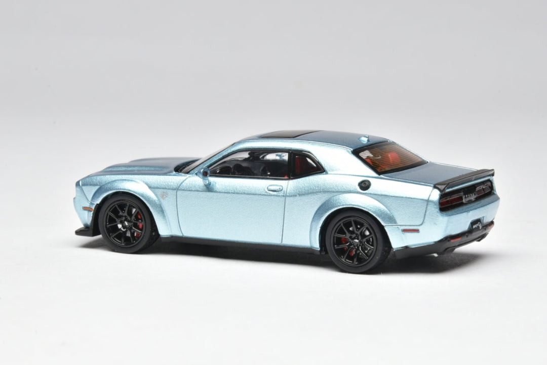 [Preorder] Stance Hunters 1:64 Dodge Challenger SRT Hellcat - Ice Blue