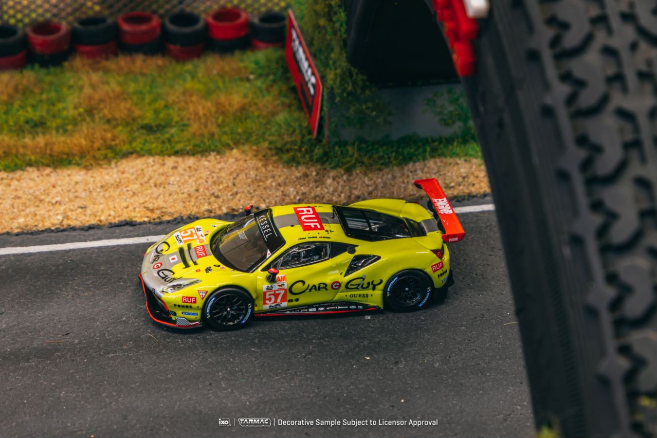 Tarmac Works 1:64 Ferrari 488 GTE 24h of Le Mans 2023 T64-071