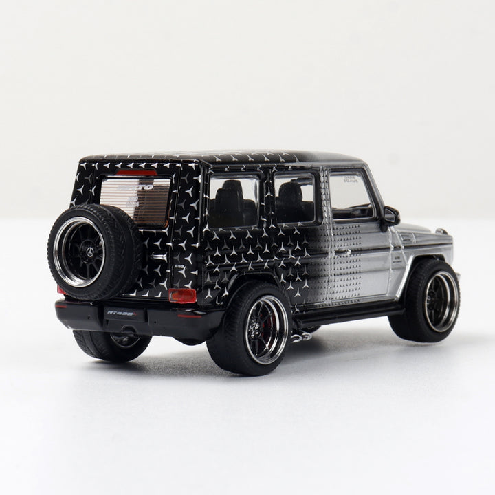 [Preorder] LMF Model 1:64 Mercedes Benz G63 Modified Star Livery (2 Colours)
