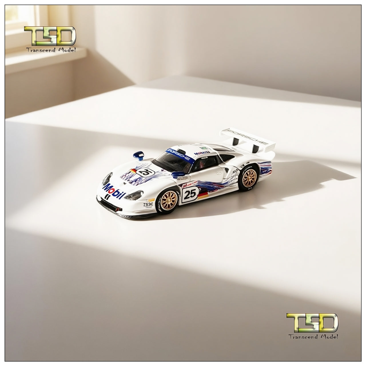 Transcend model 1:64 Porsche 911 GT1 24h LeMans 1997 (2 Versions