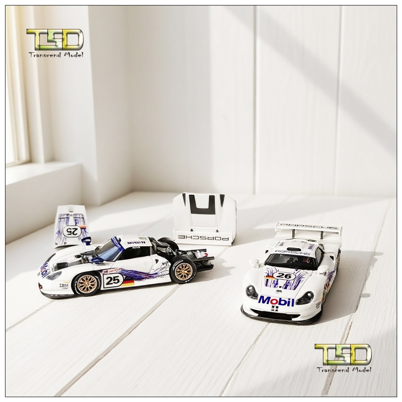 Transcend model 1:64 Porsche 911 GT1 24h LeMans 1997 (2 Versions