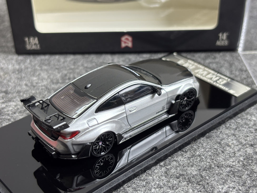 [Preorder] Street Weapon 1:64 BMW G82 M4 Wide-Body Modified - Alexander Silver Carbon Cap