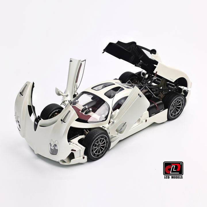 [Preorder] LCD 1:18 Pagani Utopia (2 Colours) LCD18024-PW/LCD18024-GO