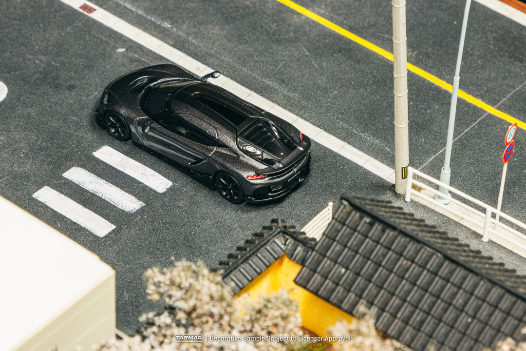 [Preorder] Tarmac Works 1:64 Koenigsegg Gemera Grey T64G-TL053-GY