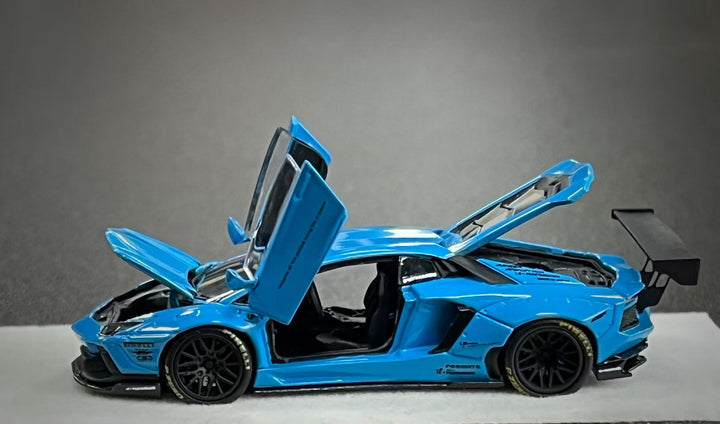 [Preorder] PGM 1:64 LBWK Lamborghini Aventador LP700-4 Blue PGM-640413 (2 Versions)