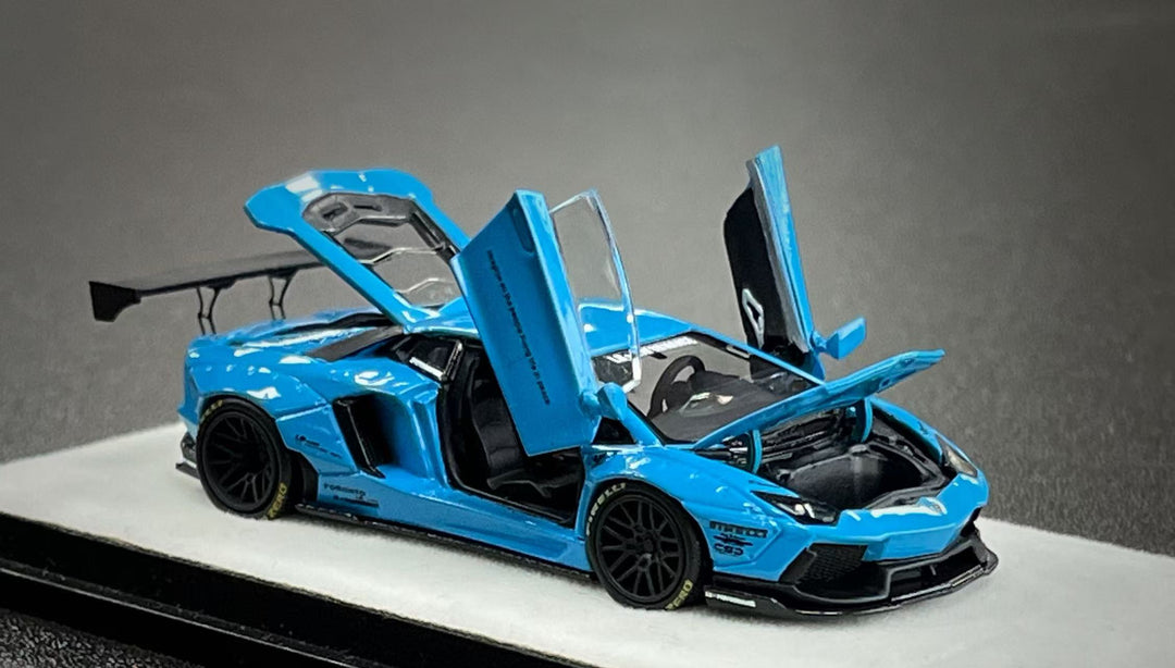 [Preorder] PGM 1:64 LBWK Lamborghini Aventador LP700-4 Blue PGM-640413 (2 Versions)