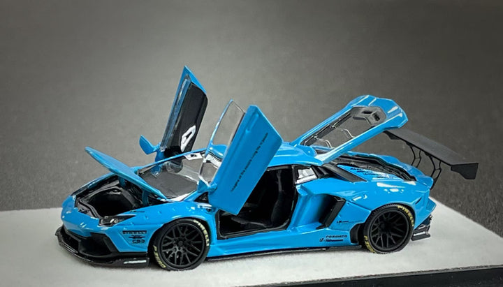 [Preorder] PGM 1:64 LBWK Lamborghini Aventador LP700-4 Blue PGM-640413 (2 Versions)