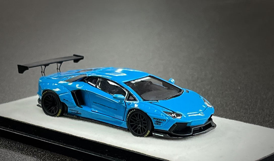 [Preorder] PGM 1:64 LBWK Lamborghini Aventador LP700-4 Blue PGM-640413 (2 Versions)