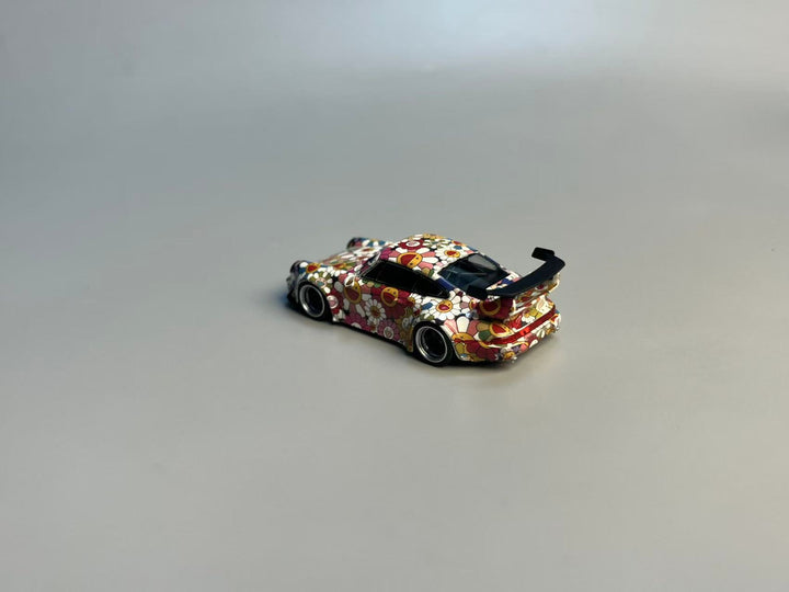 [Preorder] Flame 1:64 Porsche RWB 993 964 Luminous sunflower (2 Versions)