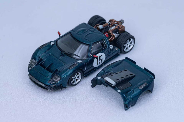 [Preorder] Rhino Model 1:64 Ford GT40 (2 Colours)