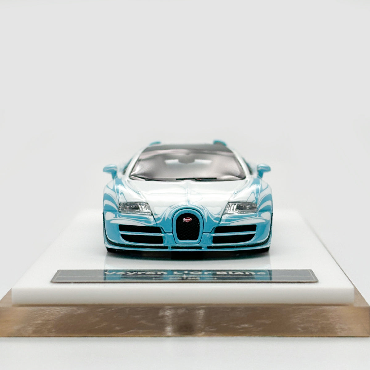 LJM Model 1:64 Bugatti Ceramic Dragon Sky Blue – Horizon Diecast
