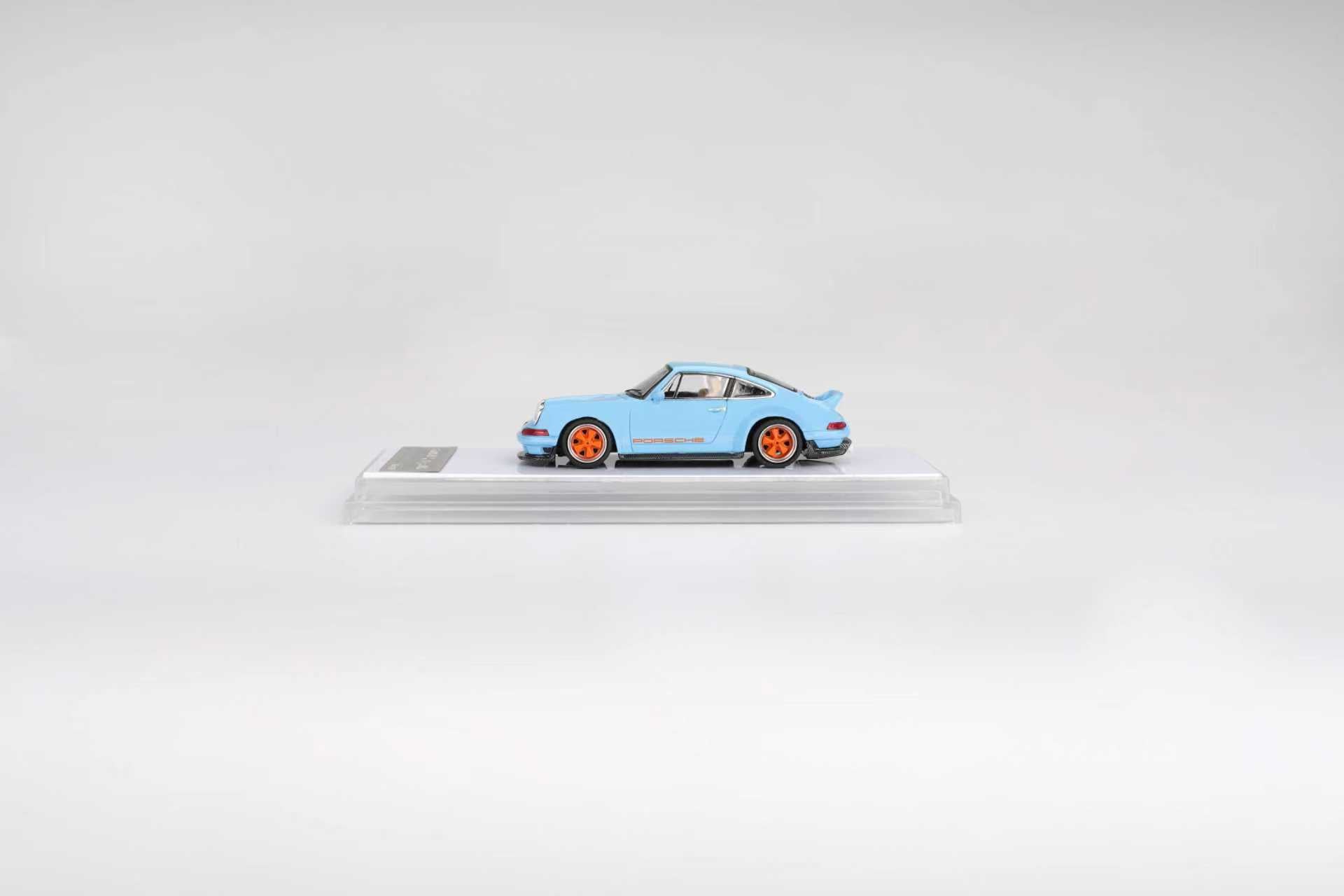 Zincit Model 1:64 Porsche 911 singer DLS Coupe (2 Colours