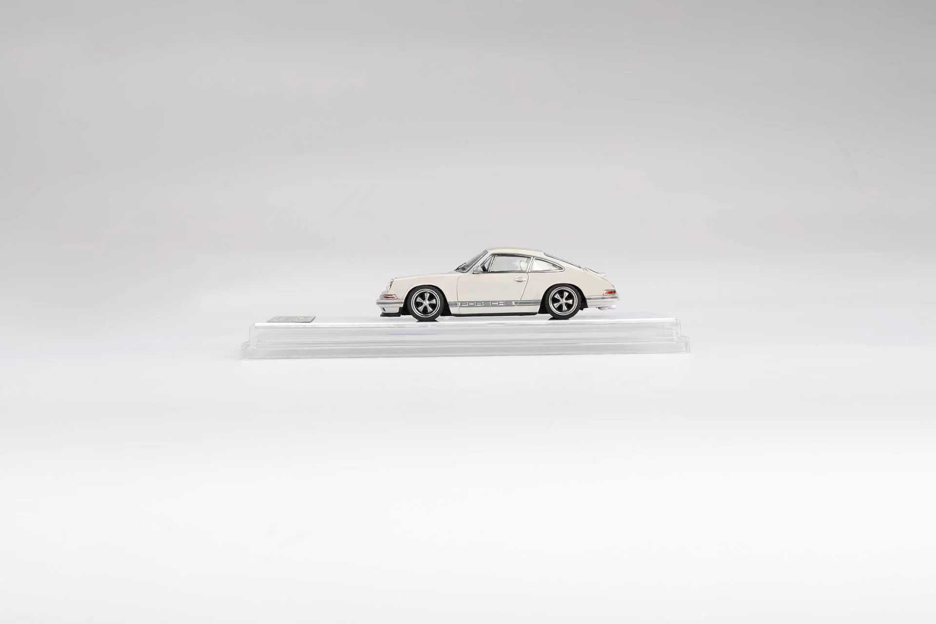 Preorder] Zincit Model 1:64 Porsche 911 singer Coupe (2 Colours