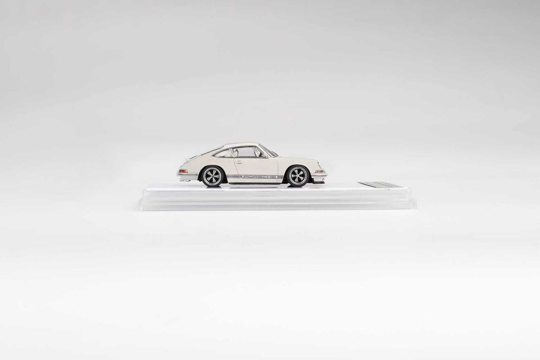 [Preorder] Zincit Model 1:64 Porsche 911 singer Coupe (2 Colours)