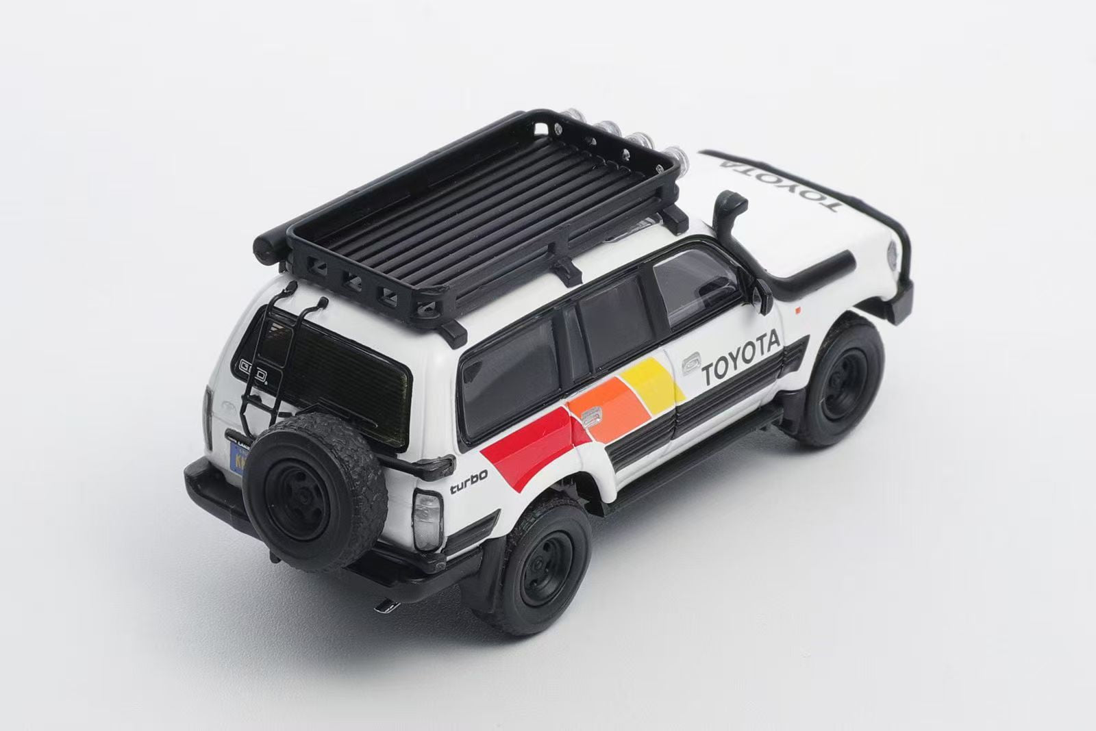 GCD 1:64 Toyota Land Cruiser 80 LHD TRD WHITE KS-014-614 – Horizon