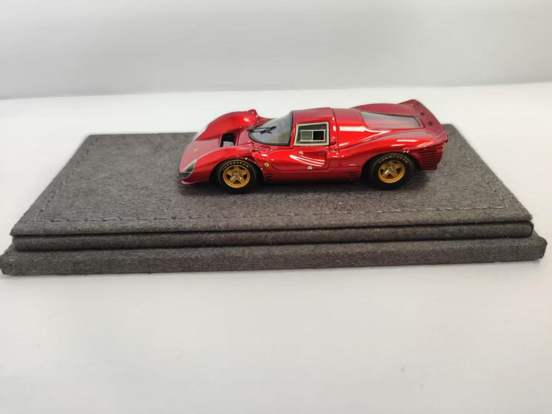 [Preorder] DMH 1:64 Ferrari 330 P4 (3 Colours)