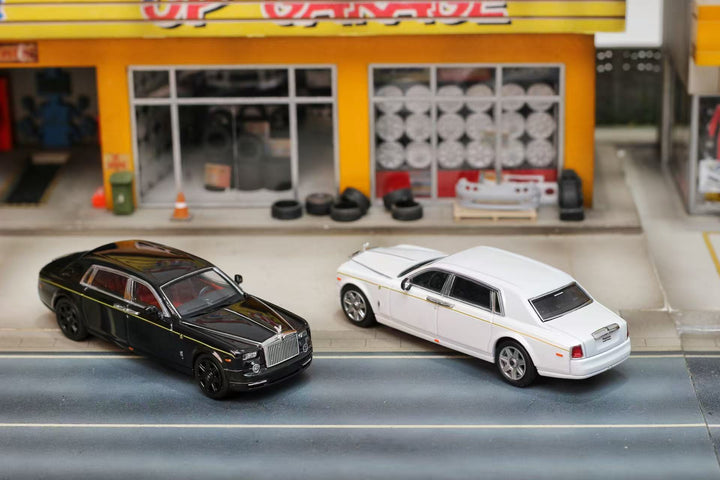 [Preorder] Street Weapon 1:64 Rolls-Royce Phantom VII (3 Colours)