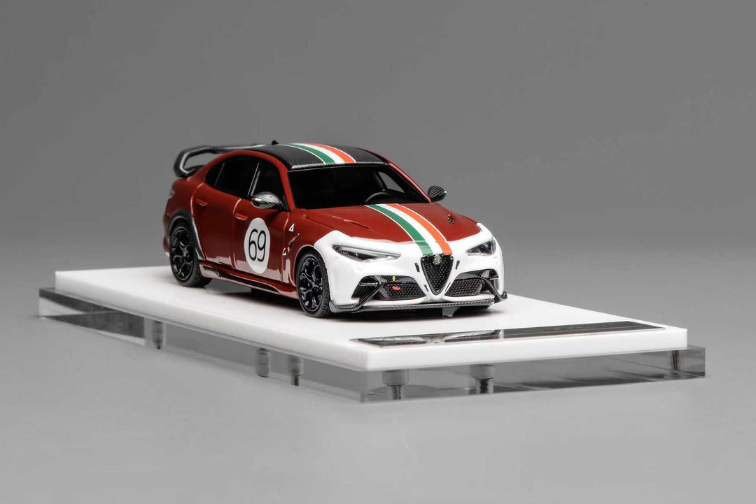 MOTORHELIX 1:64 Alfa Romeo Giulia GTAm (3 Colors)