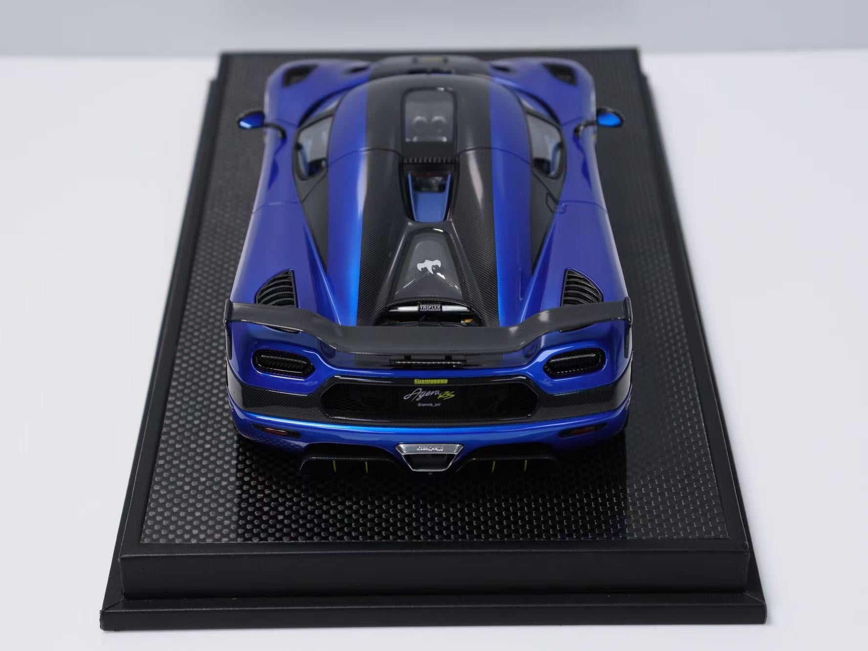 Preorder] VMB 1:18 Koenigsegg RS Blue VMB-AgeraRS-7179