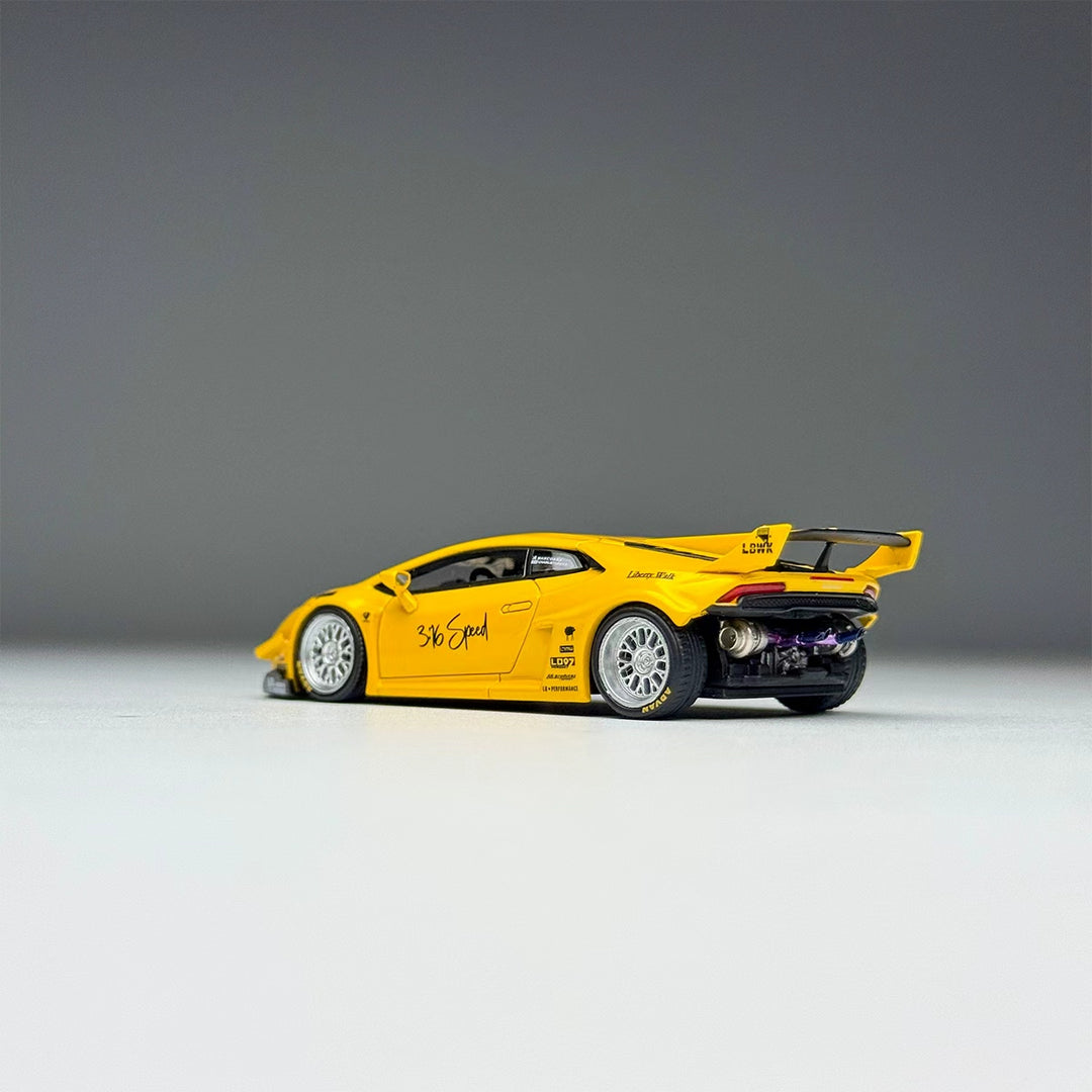 [Preorder] King Model 1:64 Lamborghini LBWK Huracan GT(2 Colours)