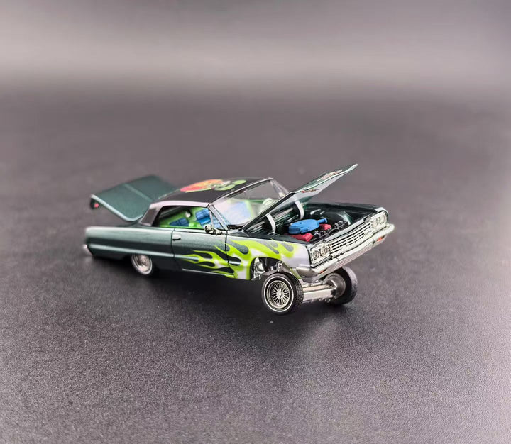 FineWorks64 1:64 Chevrolet Impala West Coast Bouncing Emerald Green Fink Mouse (2 Versions)