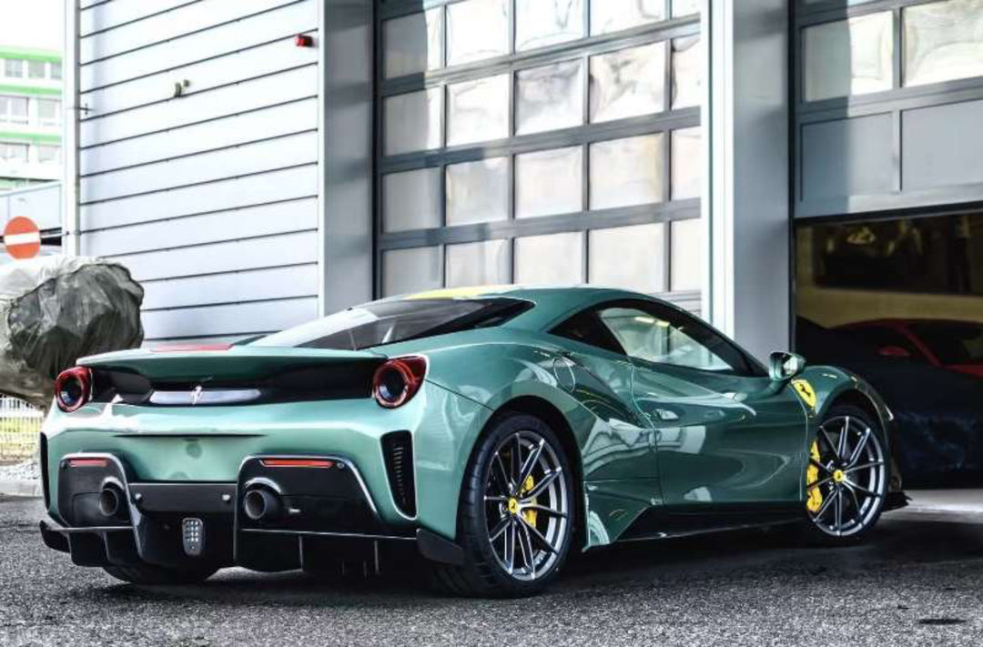 [Preorder] Stance Hunters 1:64 Ferrari 488 Pista (4 Colours)