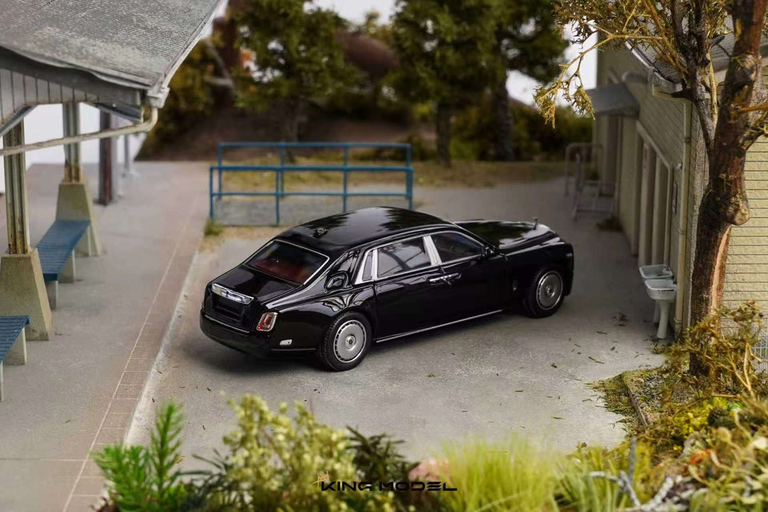 [Preorder] King Model 1:64 Rolls-Royce Phantom VIII (2 Colours)