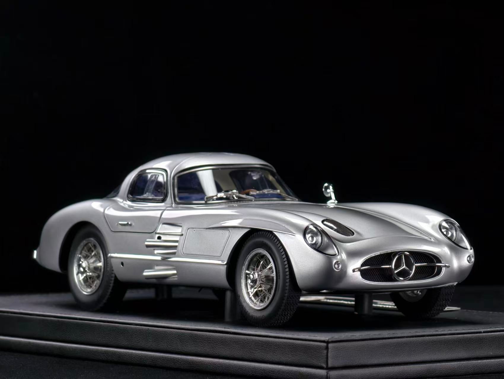 Preorder] V8 Model 1:18 Mercedes Benz 300SLR (2 Colours) – Horizon