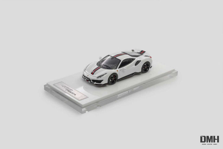 [Preorder] DMH 1:64 Ferrari 488 Pista Novitec Coupe (6 Colours)