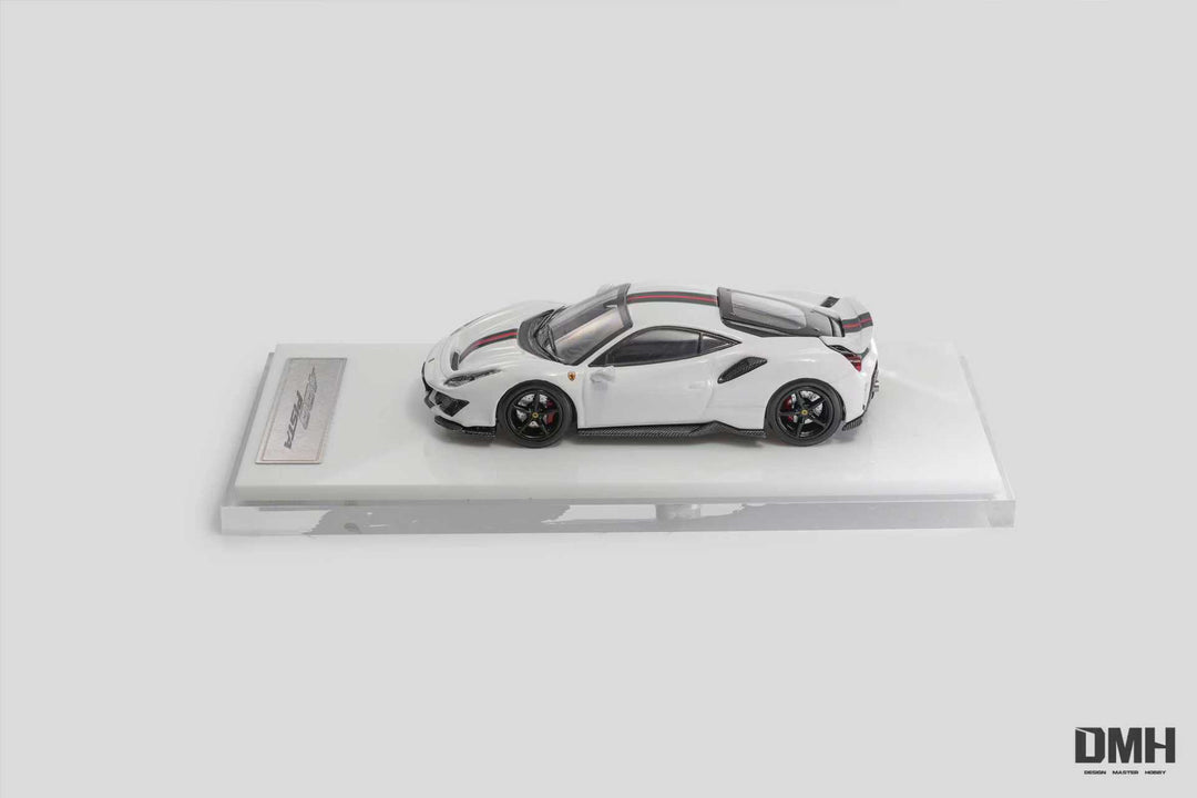 [Preorder] DMH 1:64 Ferrari 488 Pista Novitec Coupe (6 Colours)