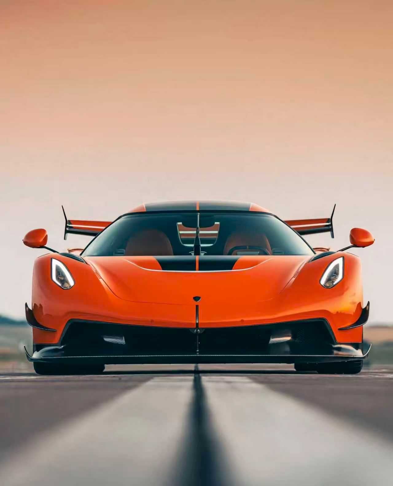 GRYNING Model 1:64 Koenigsegg Jesko Attack (2 Colours) – Horizon