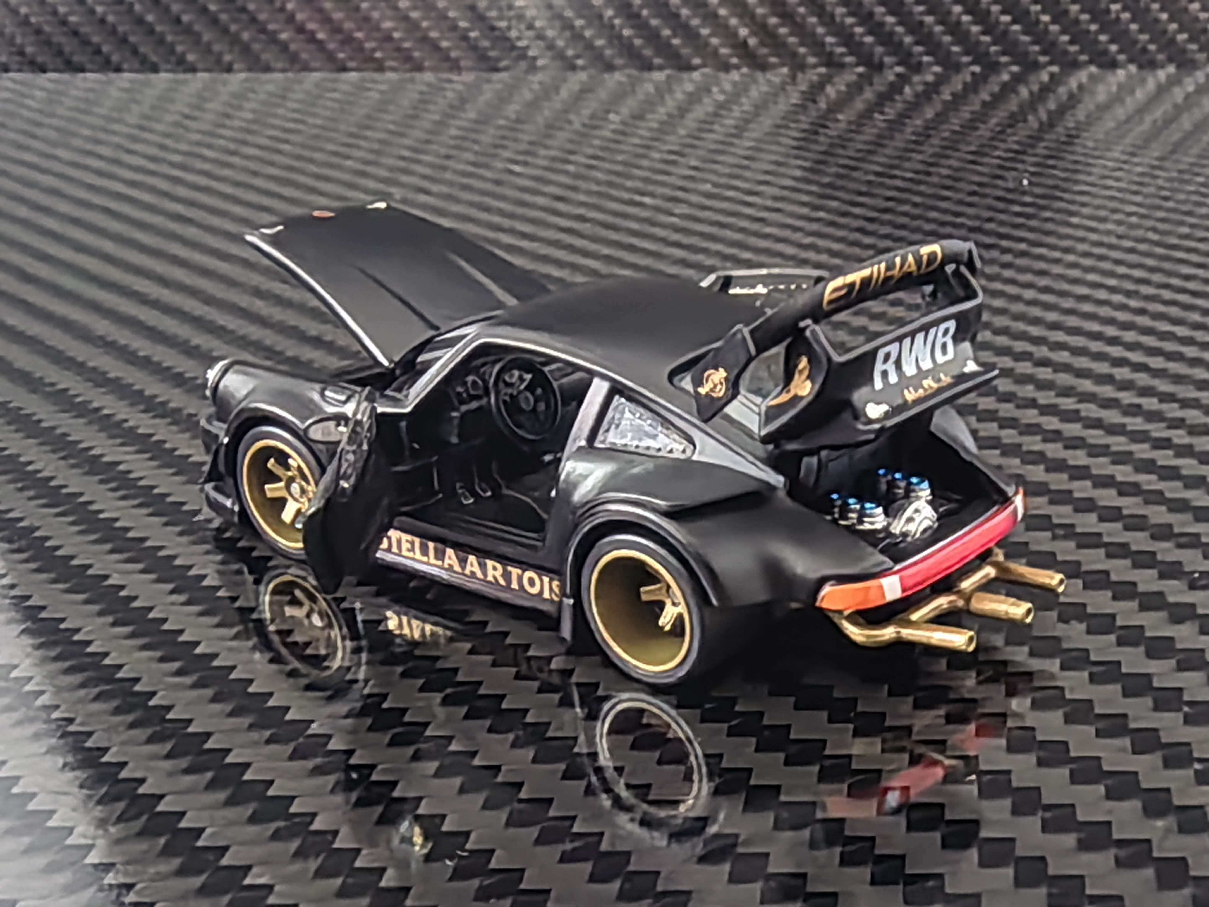 Preorder] HG Model 1:64 Porsche RWB930 STELLA ARTOIS-Matte Black