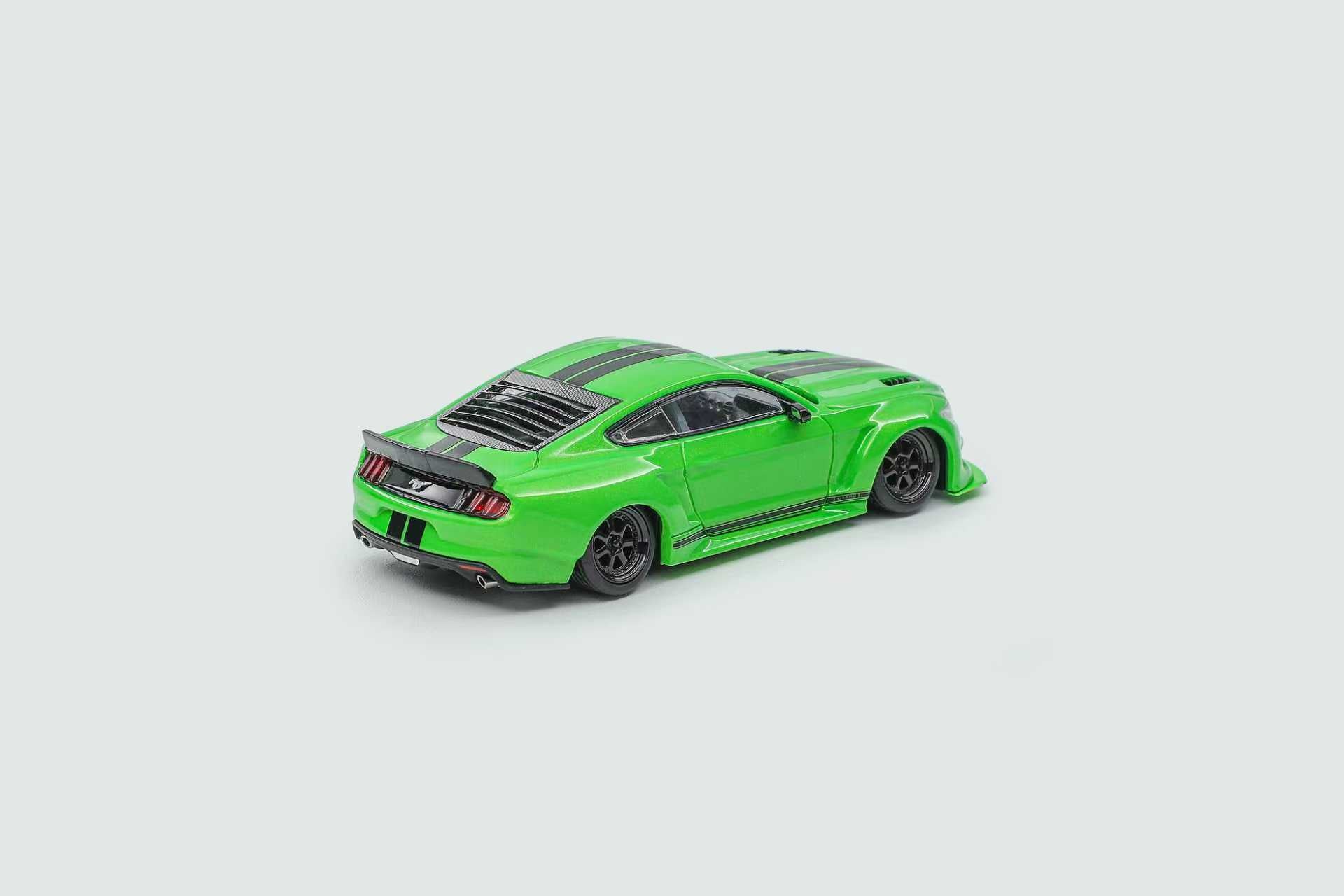 リバティ1/64 フォード ムスタング ワイドボディ Preorder] Liberty 1:64 Ford Mustang 6th Generation Clinched
