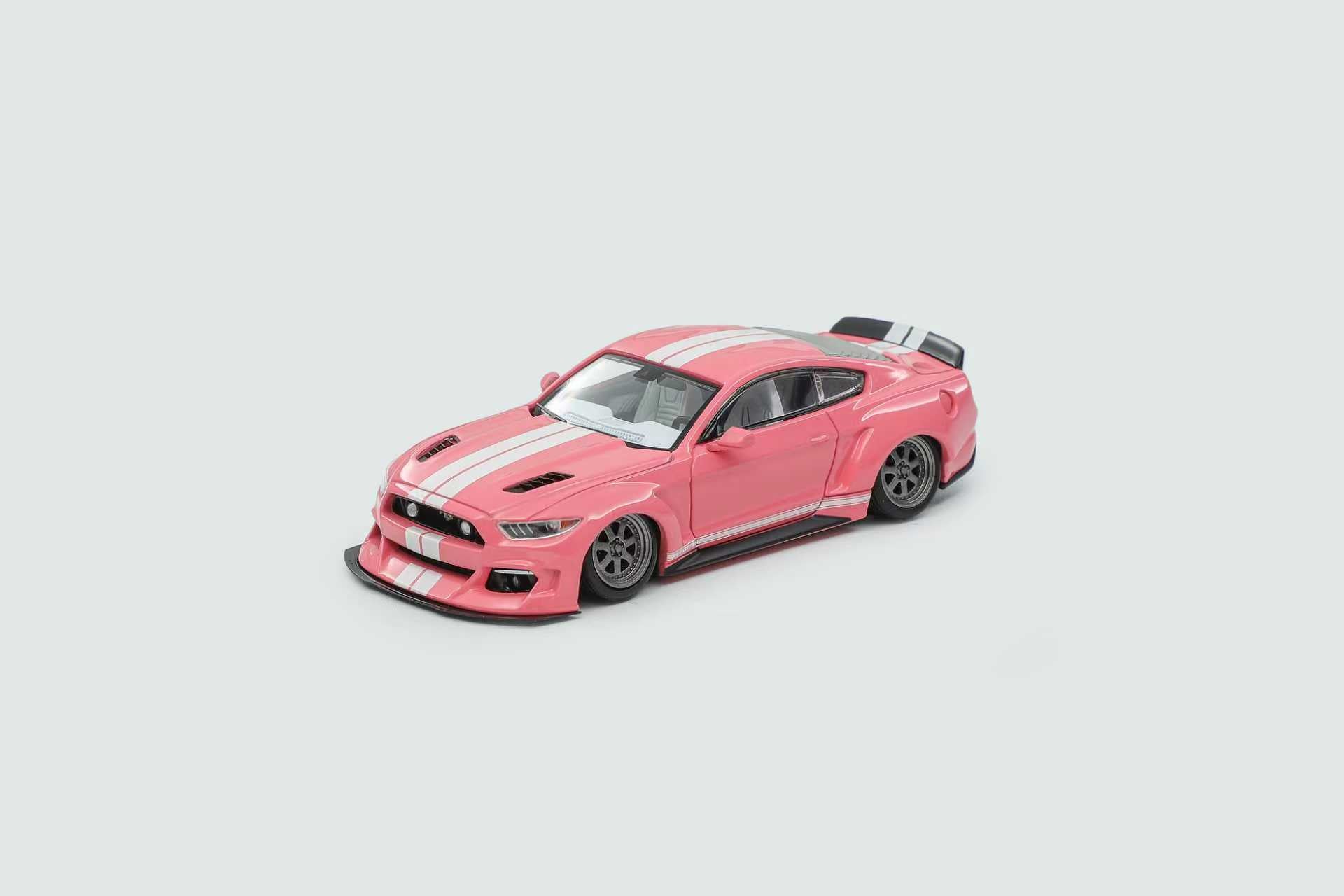 リバティ1/64 フォード ムスタング ワイドボディ Preorder] Liberty 1:64 Ford Mustang 6th Generation Clinched