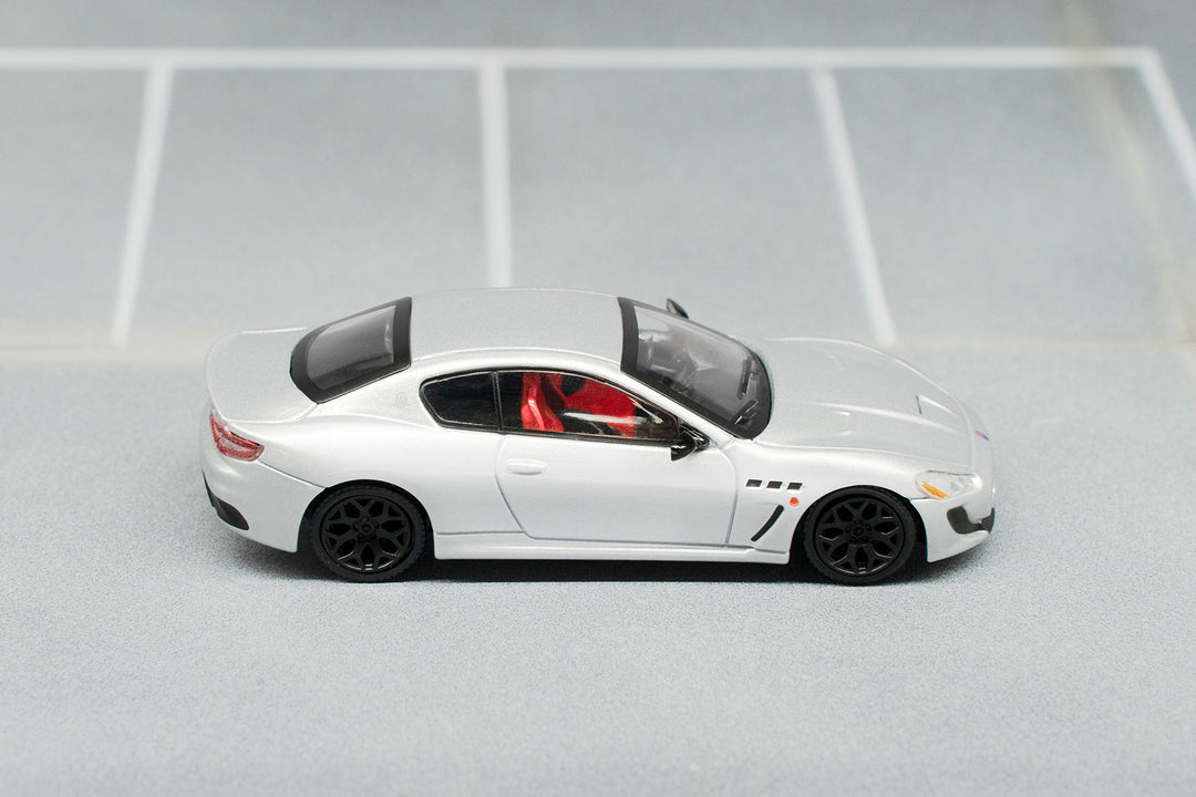 [Preorder] Shadow 1:64 Maserati GT LHD ( 2 Colours) LL-008-316/LL-008-317